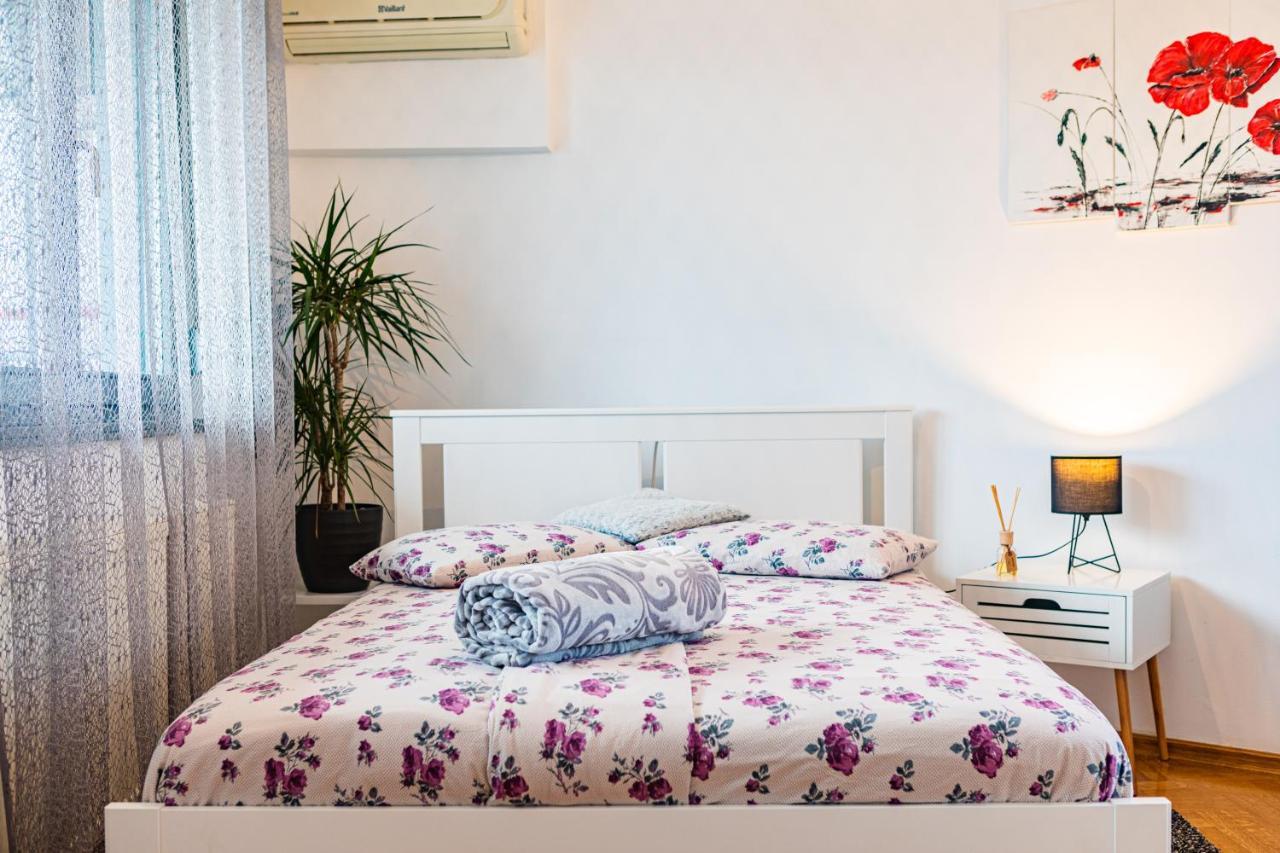 Flexible Selfcheckins 15 & 19 - Zagreb - Garage - Loggia - New - Apartments Repinc Екстер'єр фото