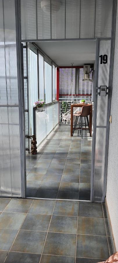 Flexible Selfcheckins 15 & 19 - Zagreb - Garage - Loggia - New - Apartments Repinc Екстер'єр фото