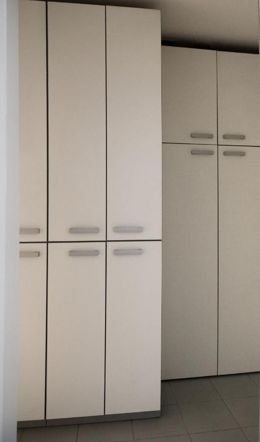 Flexible Selfcheckins 15 & 19 - Zagreb - Garage - Loggia - New - Apartments Repinc Екстер'єр фото